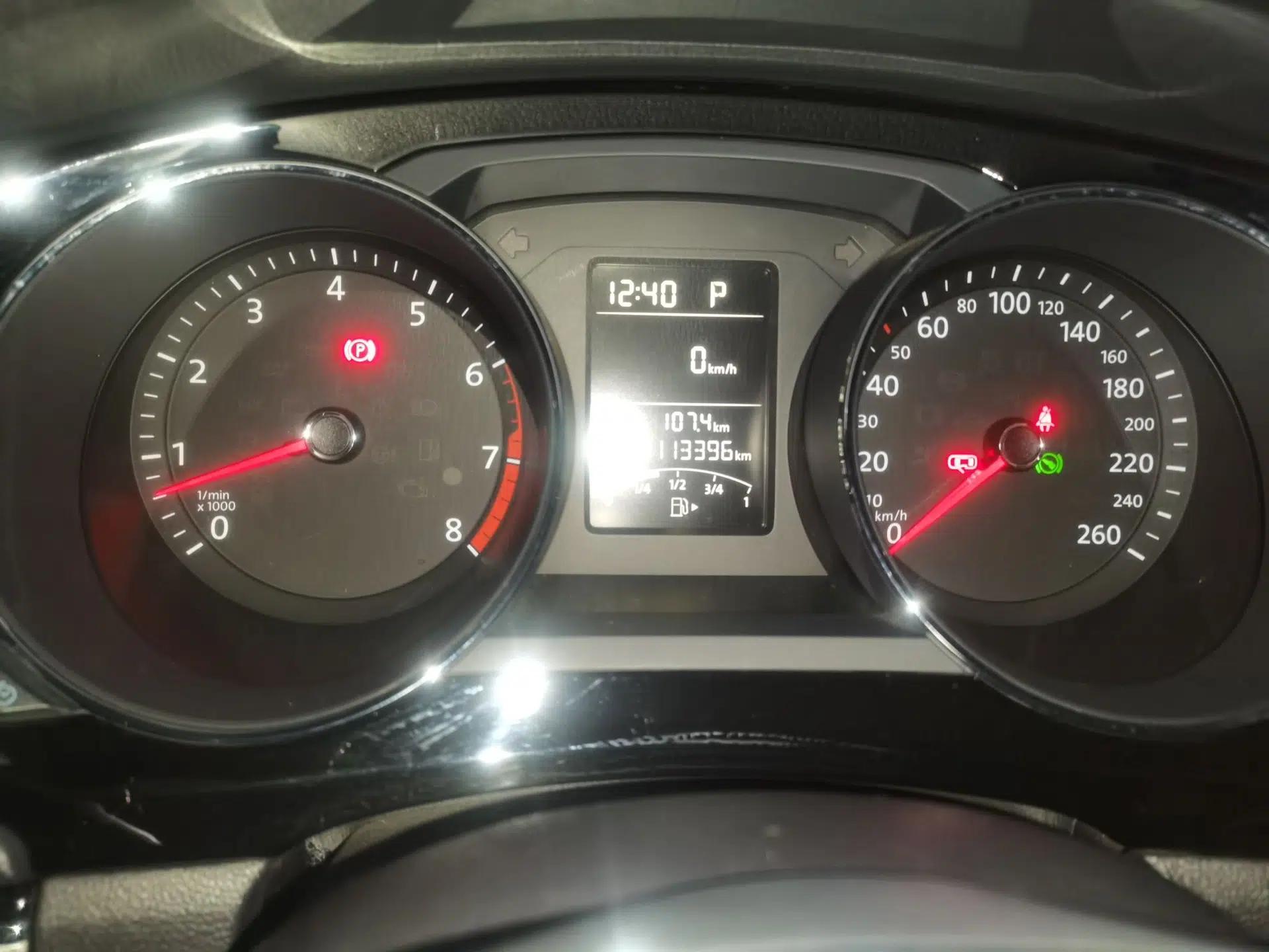Volkswagen Sagitar 2017 1.6L Automatic Comfort Model — миниатюра 11