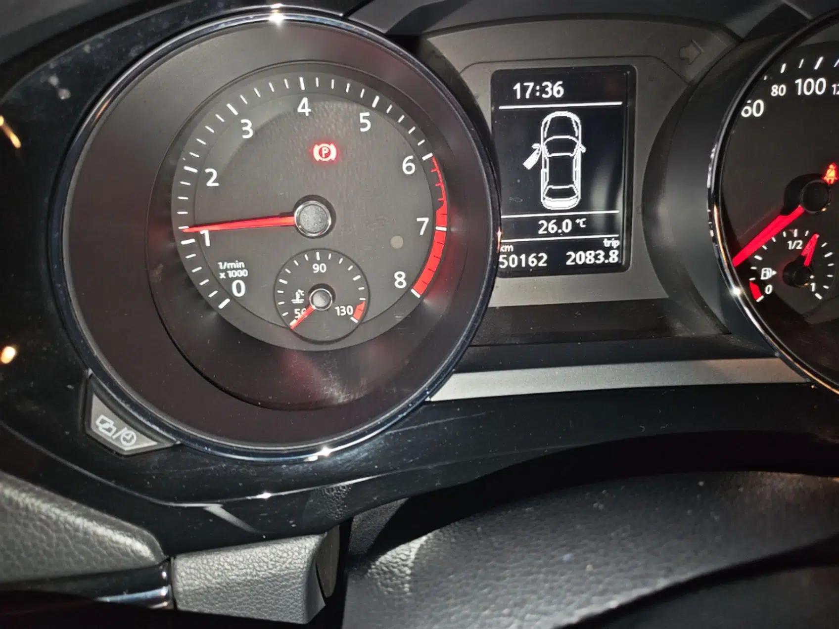 Volkswagen Sagitar 2015 230TSI Manual Luxury Edition — миниатюра 12
