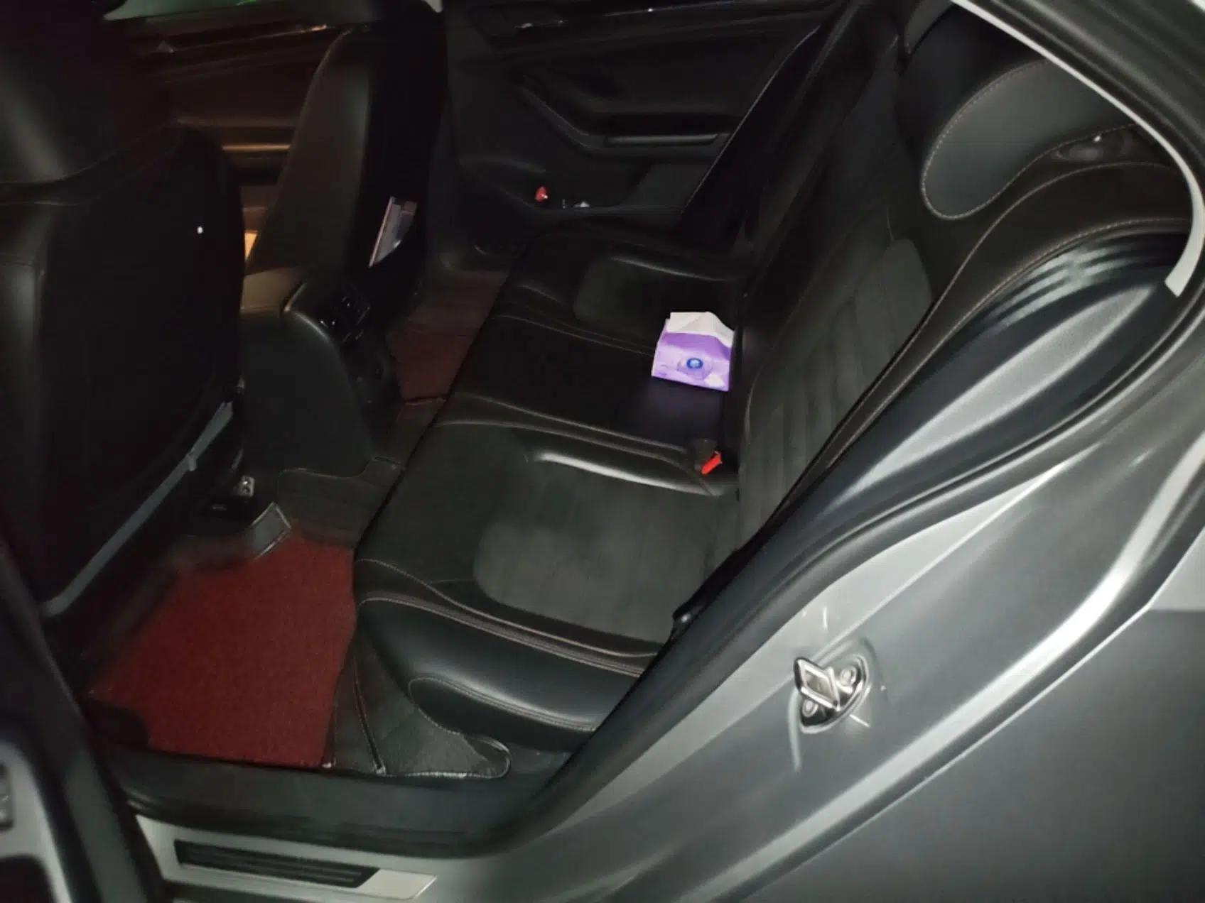 Volkswagen Sagitar 2015 230TSI Manual Luxury Edition — миниатюра 17