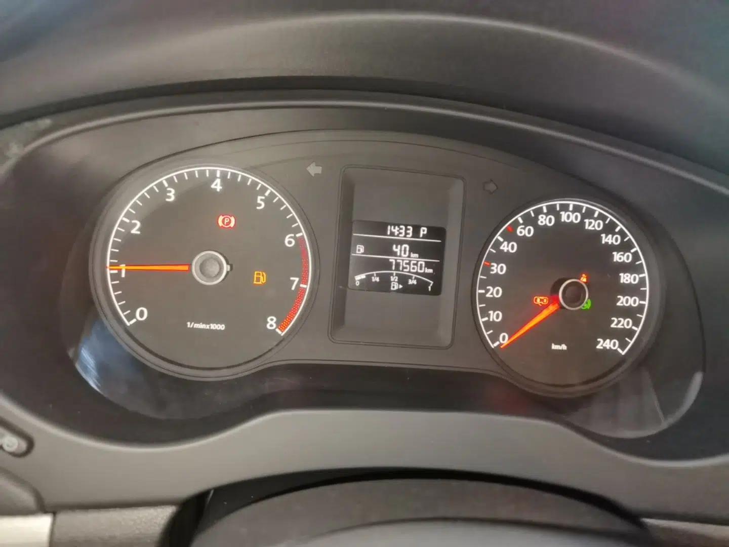 Volkswagen Sagitar 2014 Revised Version 1.6L Automatic Leading Edition — миниатюра 19