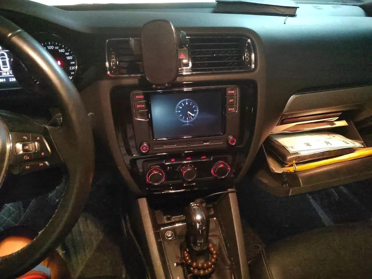 Volkswagen Sagitar 2018 280TSI DSG Comfort Model — миниатюра 13