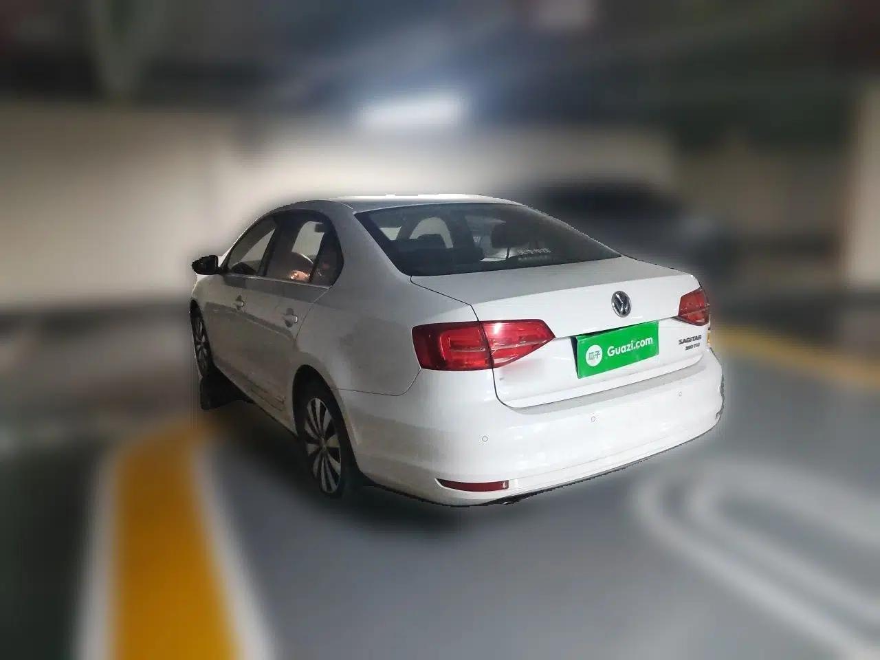 Volkswagen Sagitar 2018 280TSI DSG Comfort Model — миниатюра 4