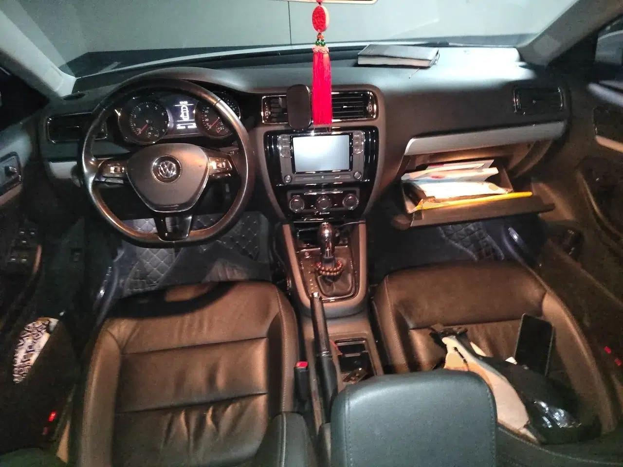 Volkswagen Sagitar 2018 280TSI DSG Comfort Model — миниатюра 9
