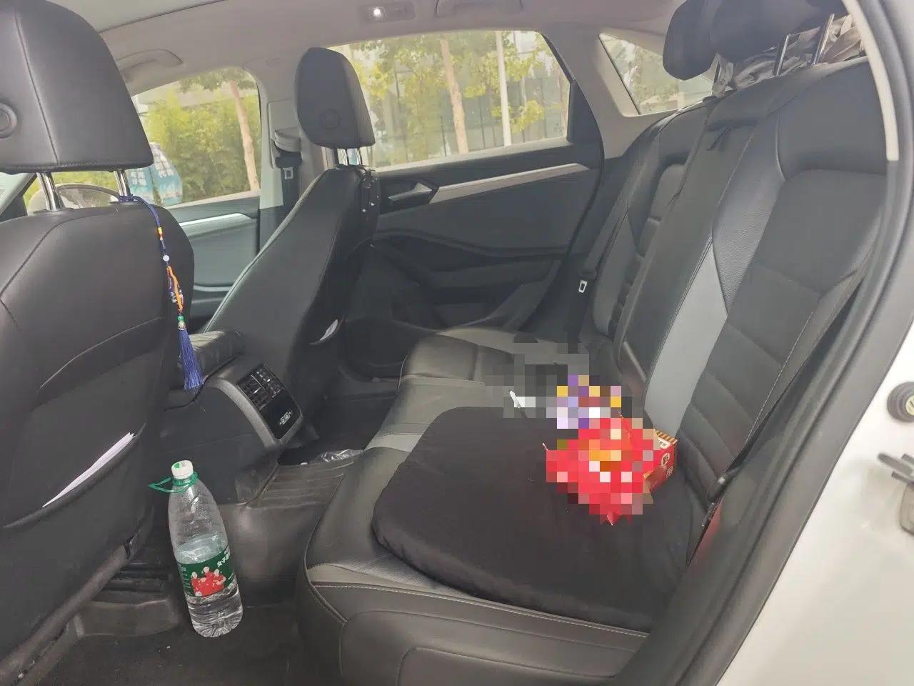 Volkswagen Sagitar 2019 200TSI Manual Fashion Edition China VI — миниатюра 17