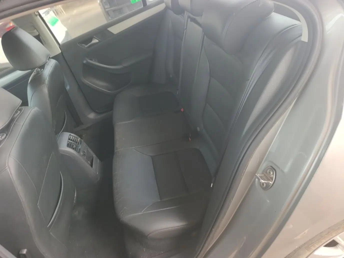 Volkswagen Sagitar 2014 Revised Version 1.6L Automatic Comfort Edition — миниатюра 20