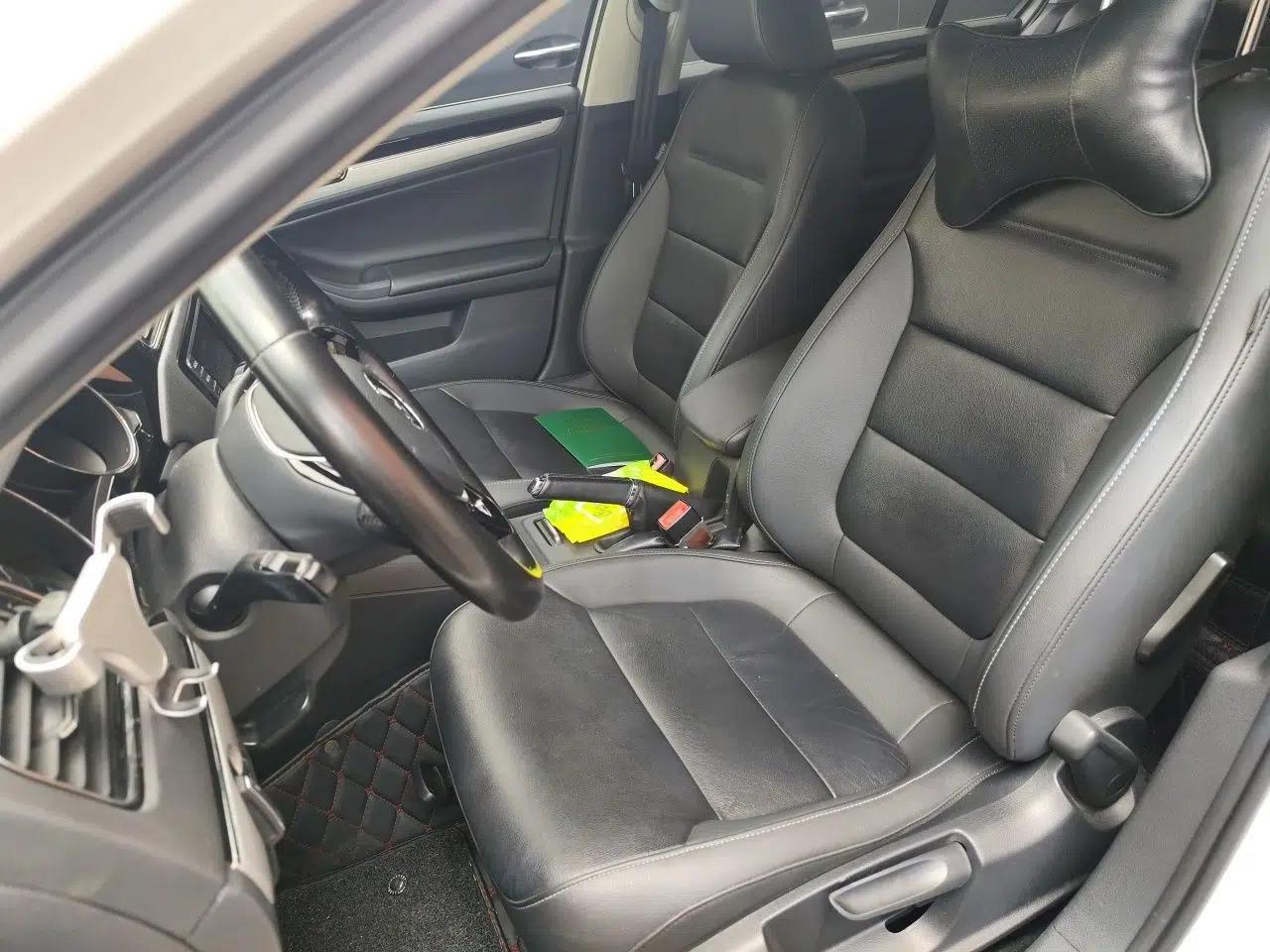 Volkswagen Sagitar 2015 230TSI Automatic Comfort Version — миниатюра 15