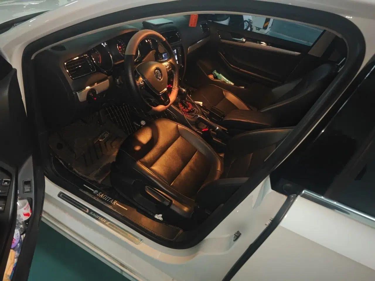 Volkswagen Sagitar 2018 180TSI DSG Prestige Edition — миниатюра 16