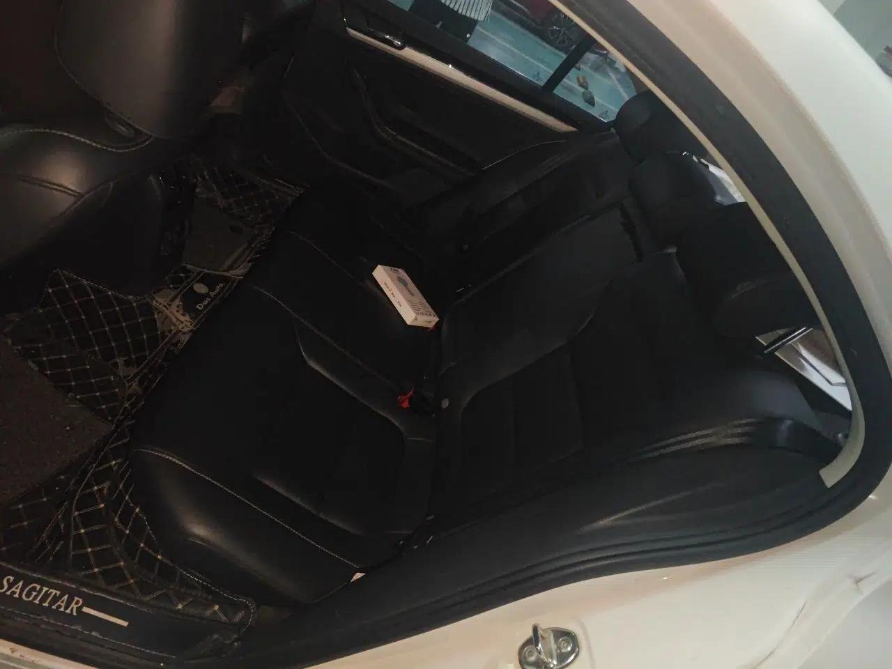 Volkswagen Sagitar 2018 180TSI DSG Prestige Edition — миниатюра 17