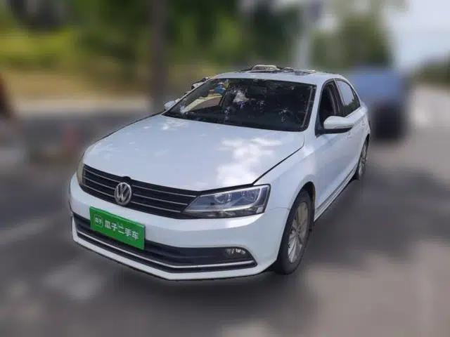 Volkswagen Sagitar 2015 230TSI Manual Comfort Version