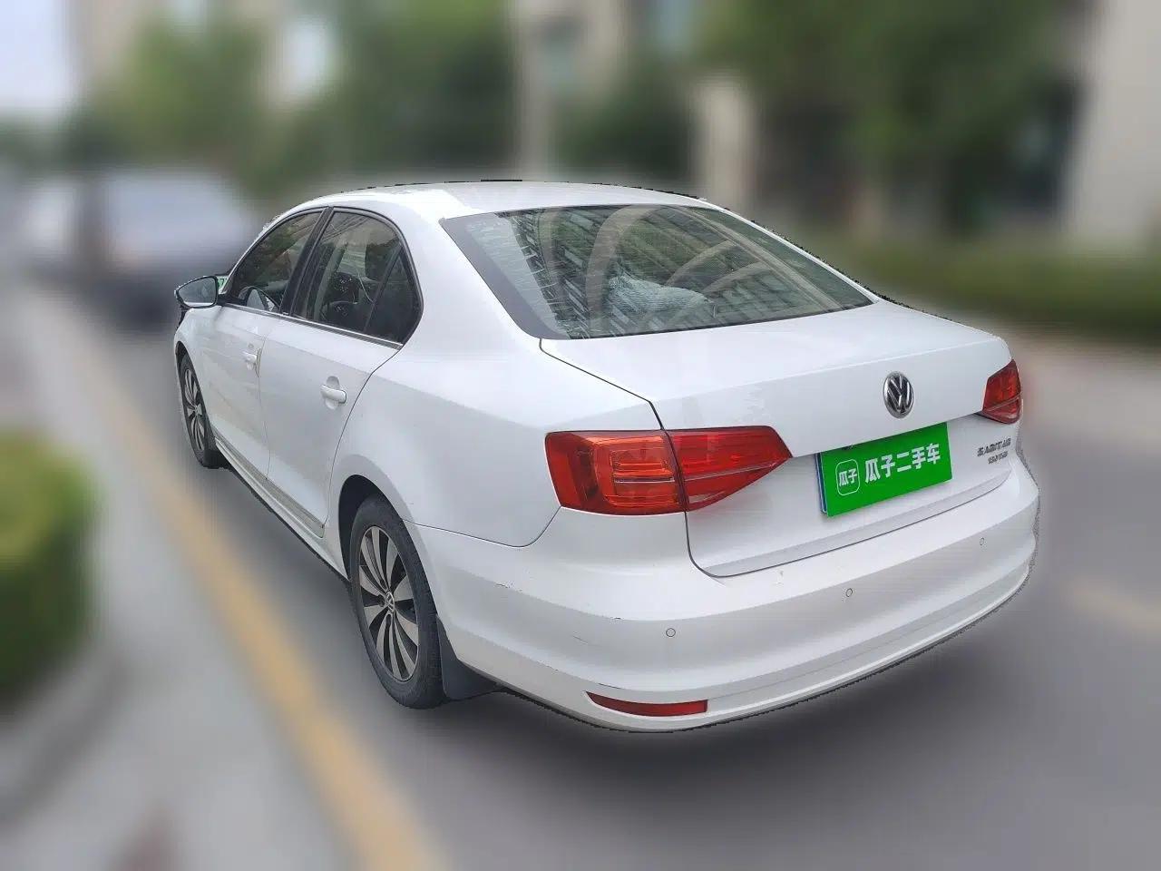 Volkswagen Sagitar 2018 180TSI DSG Prestige Edition — миниатюра 4