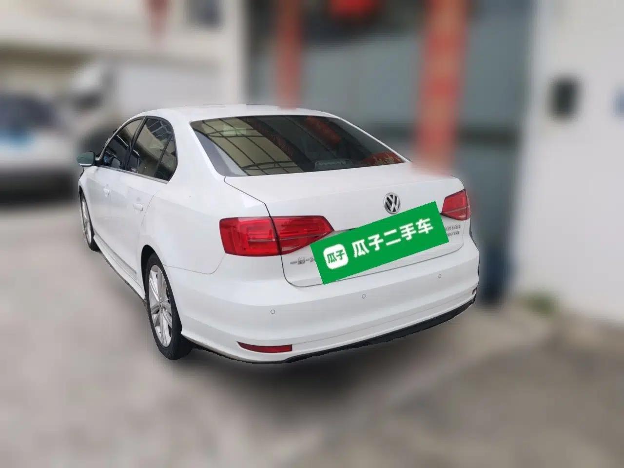 Volkswagen Sagitar 2018 280TSI DSG Ignite Edition — миниатюра 4