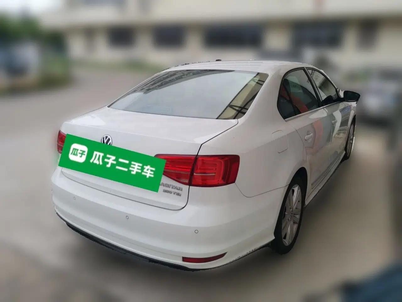 Volkswagen Sagitar 2018 280TSI DSG Ignite Edition — миниатюра 6