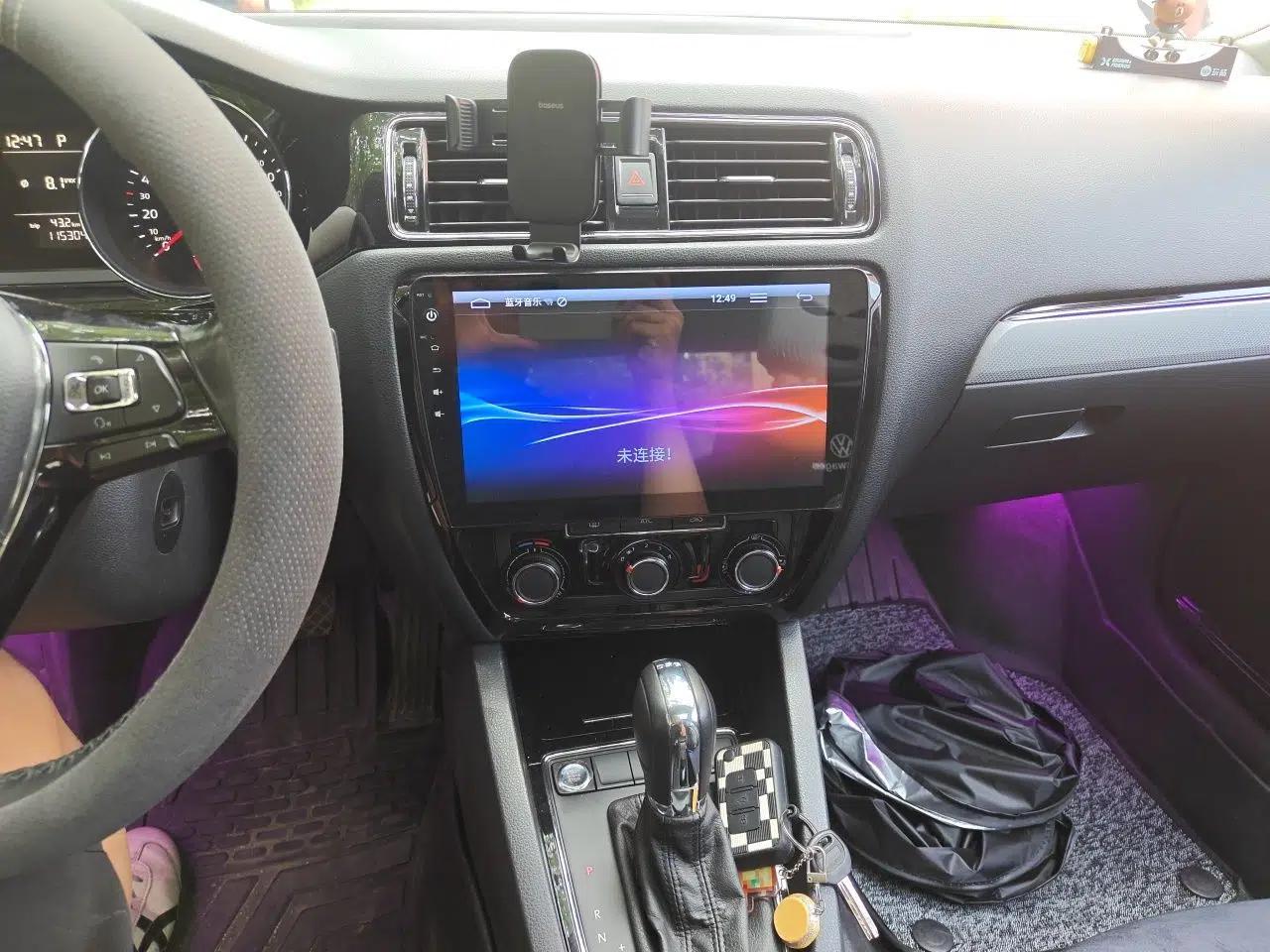 Volkswagen Sagitar 2017 230TSI Automatic Comfort Version — миниатюра 13