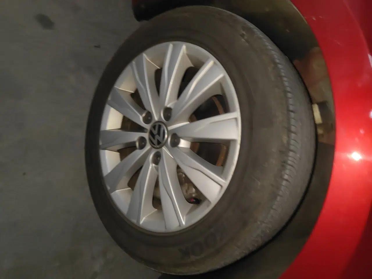 Volkswagen Sagitar 2015 230TSI Automatic Comfort Version — миниатюра 8