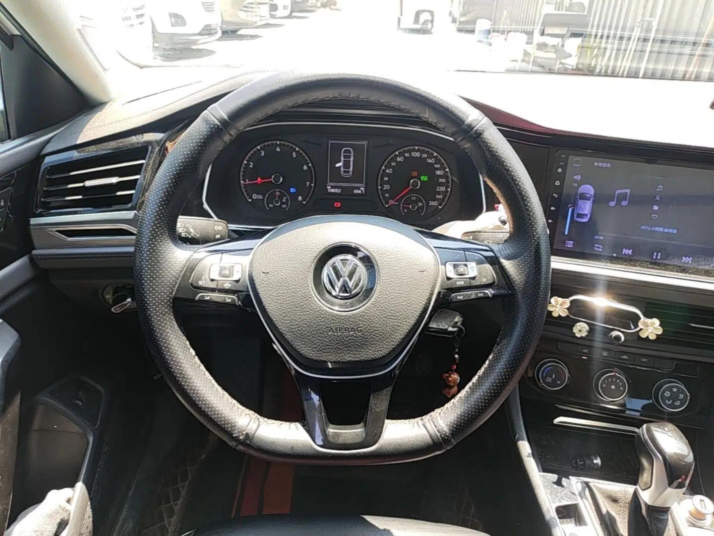 Volkswagen Sagitar 2019 200TSI DSG Comfort Version China VI Standard — миниатюра 13
