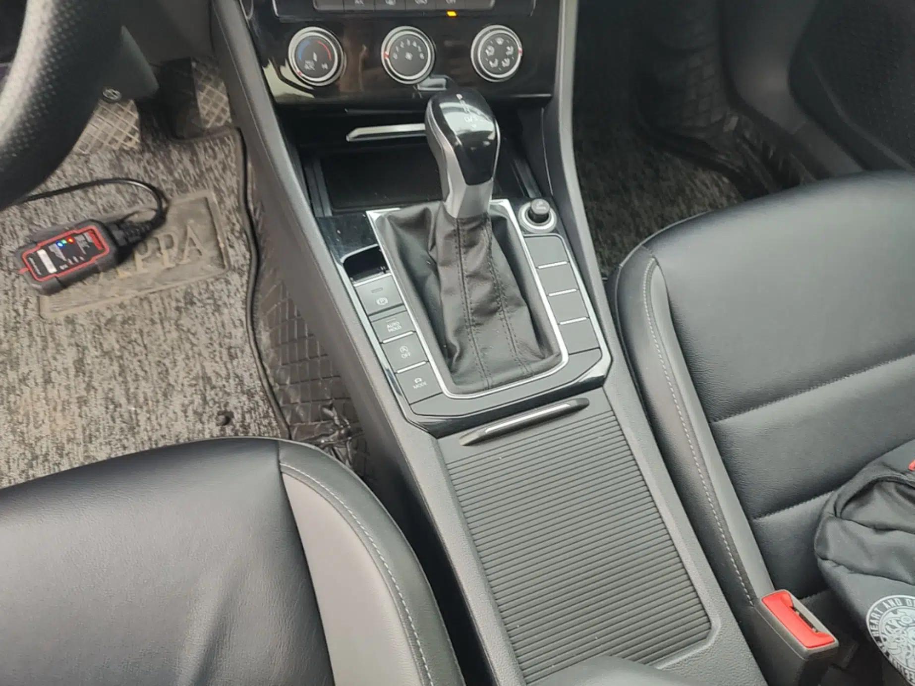 Volkswagen Sagitar 2019 200TSI DSG Comfort Version China VI Standard — миниатюра 21