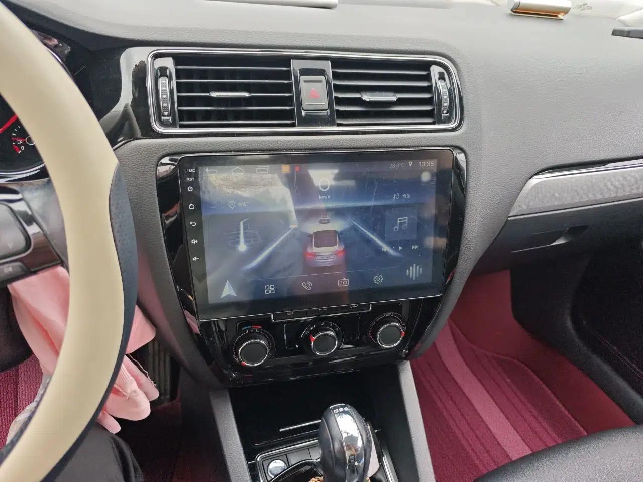 Volkswagen Sagitar 2018 280TSI DSG Ignite Edition — миниатюра 13