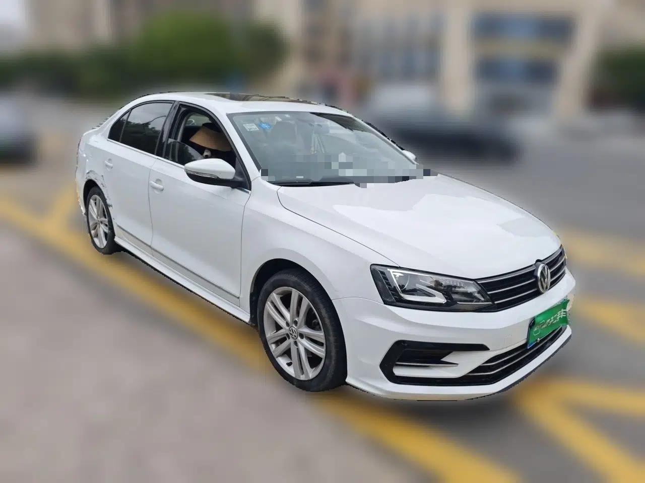 Volkswagen Sagitar 2018 280TSI DSG Ignite Edition — миниатюра 3