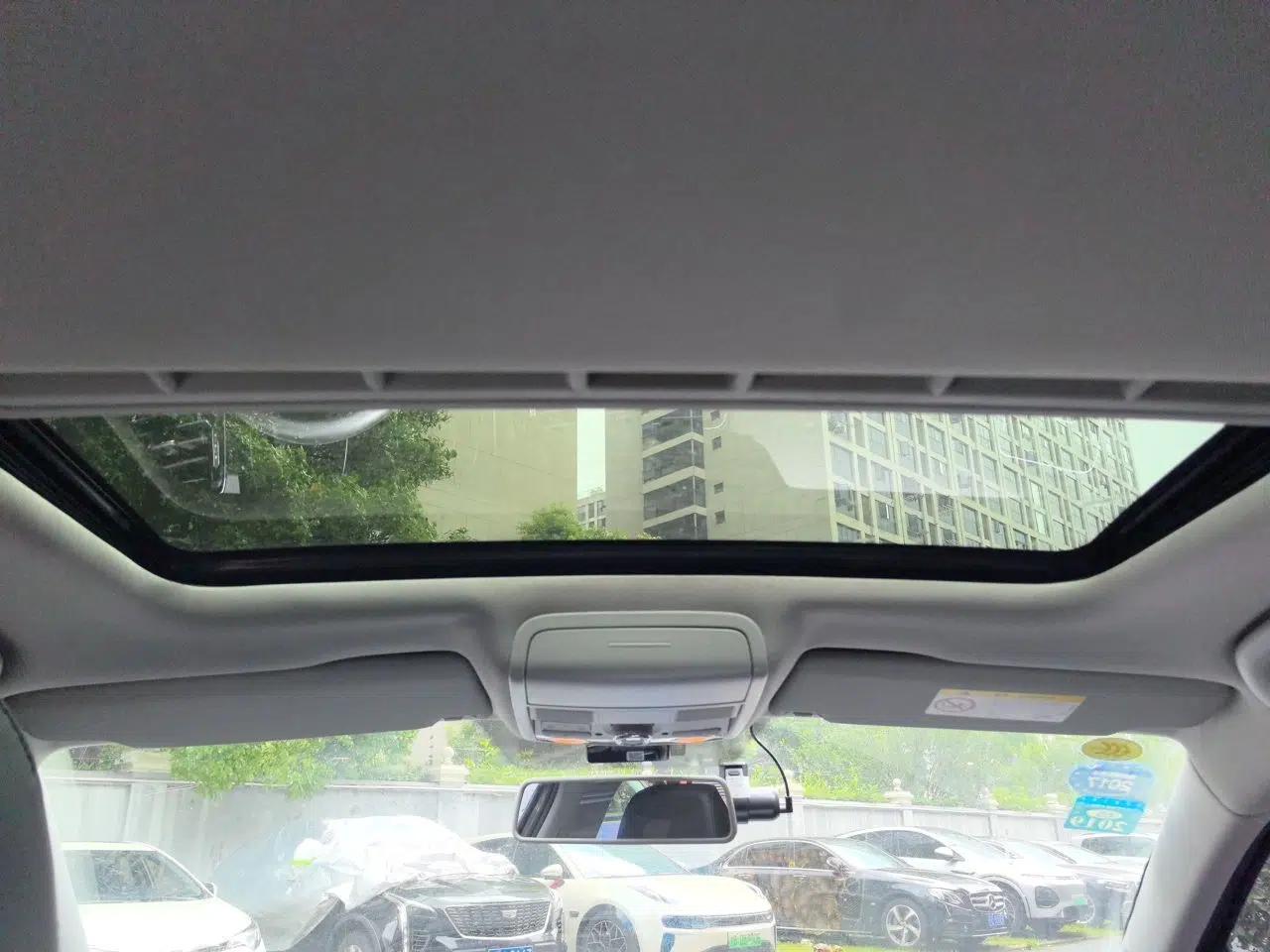 Volkswagen Sagitar 2017 230TSI Automatic Comfort Version — миниатюра 18