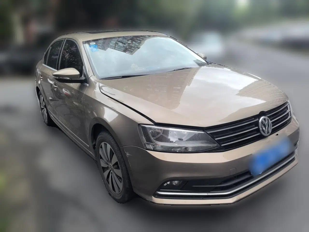 Volkswagen Sagitar 2017 230TSI Automatic Comfort Version — миниатюра 3