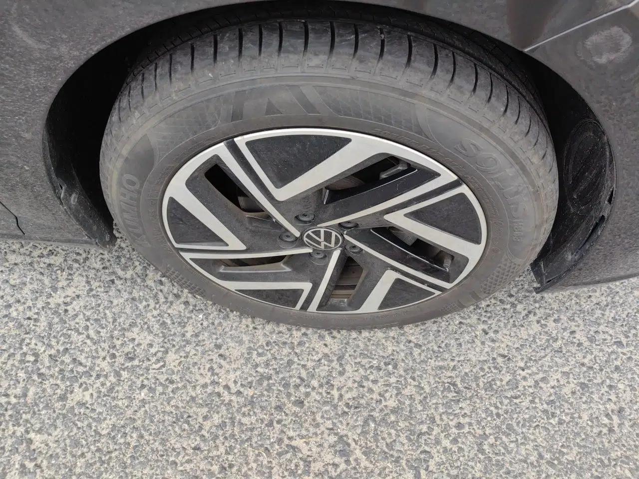 Volkswagen Sagitar 2023 300TSI DSG Excellence Edition — миниатюра 8