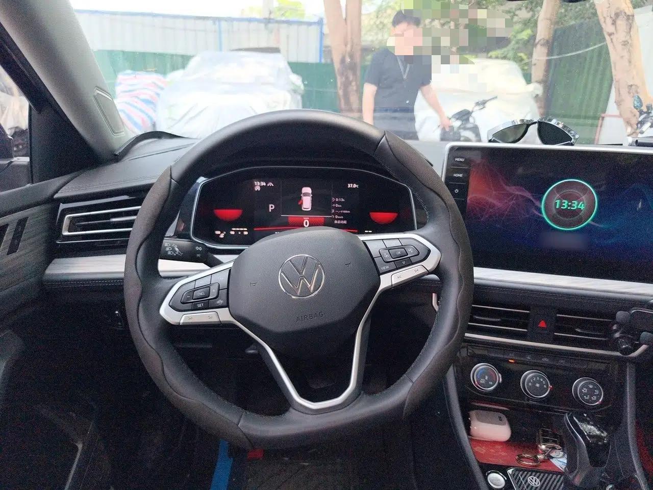 Volkswagen Sagitar 2023 300TSI DSG Excellence Edition — миниатюра 10