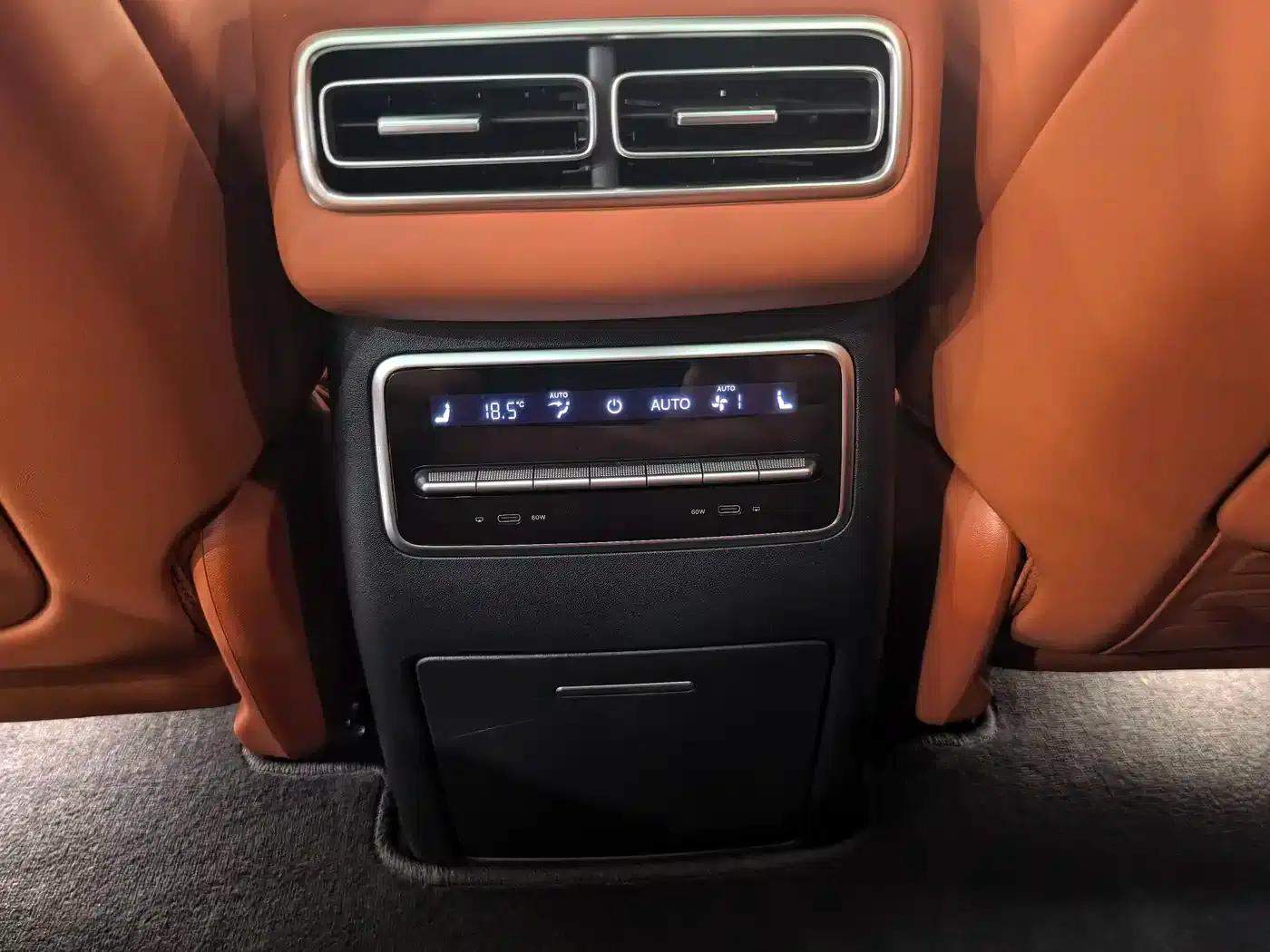 Li Auto L7 2023 Max — миниатюра 22