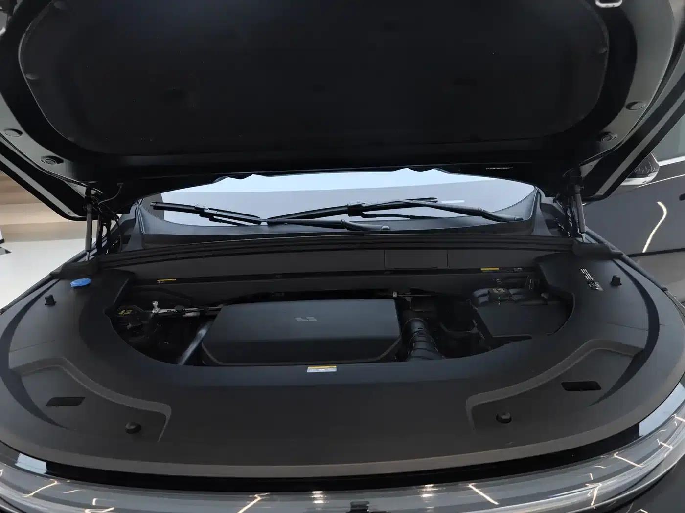 Li Auto L7 2023 Pro — миниатюра 16