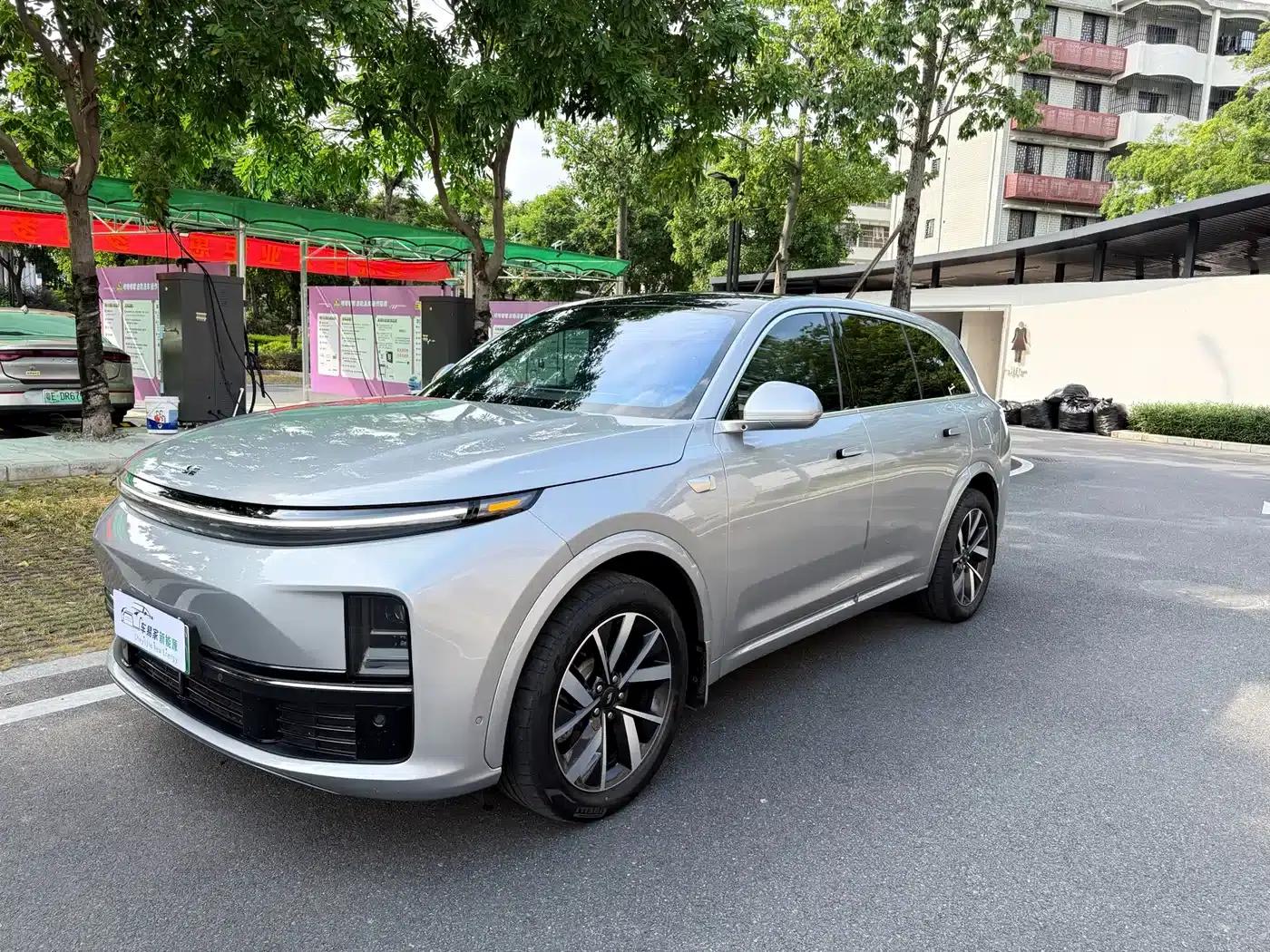 Li Auto L7 2023 Pro — миниатюра 1