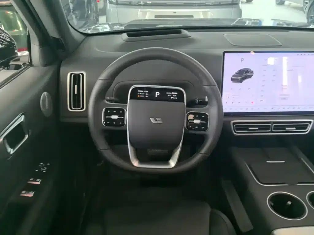Li Auto L7 2025 Max Intelligent Renewal Edition — миниатюра 11