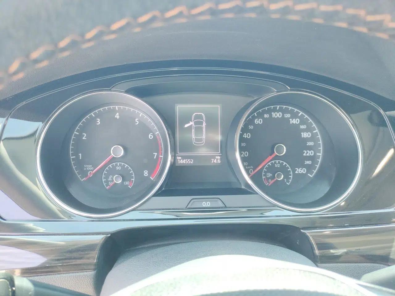 Volkswagen Lamando 2015 280TSI DSG Comfort Edition — миниатюра 11