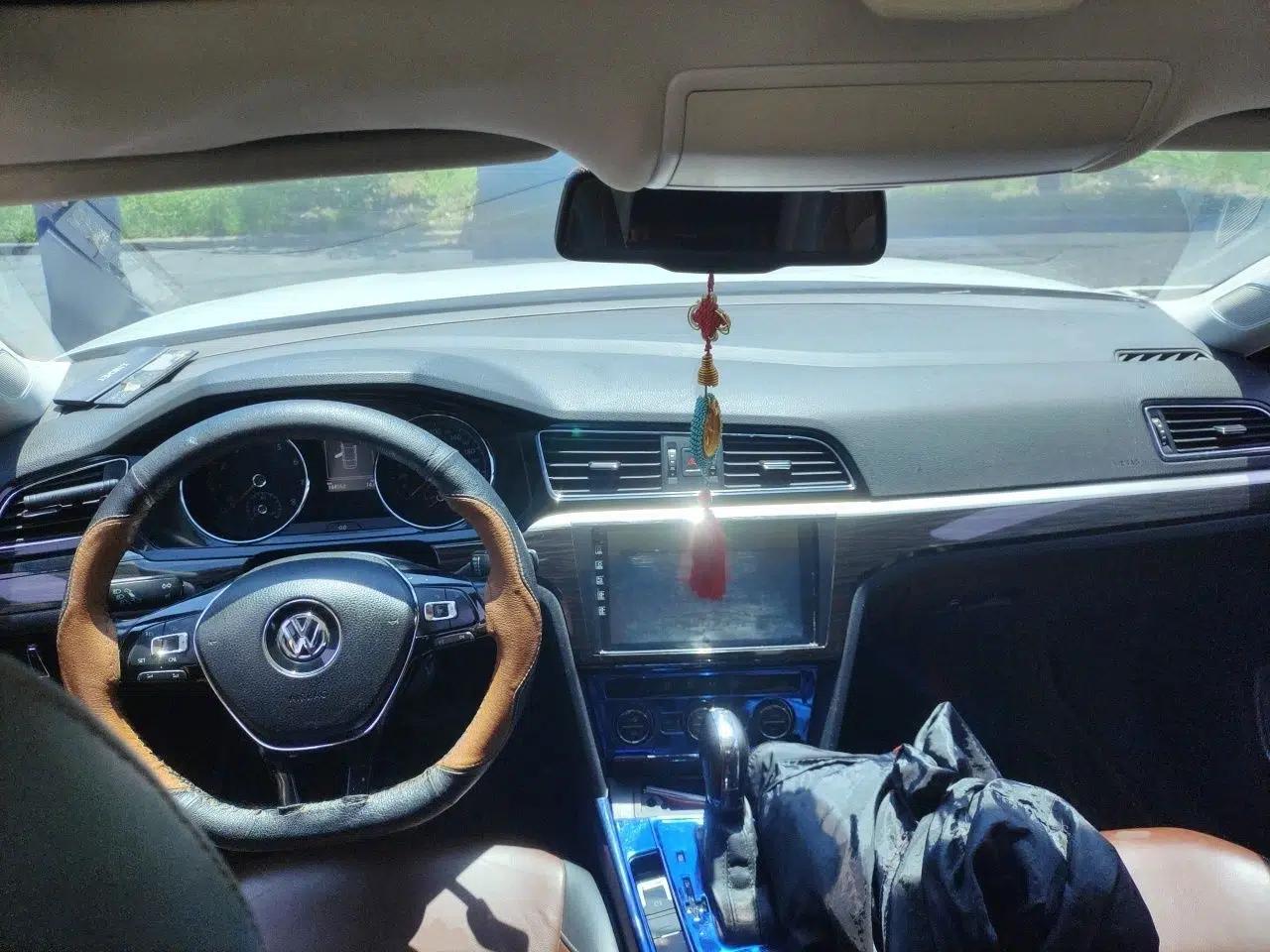 Volkswagen Lamando 2015 280TSI DSG Comfort Edition — миниатюра 9