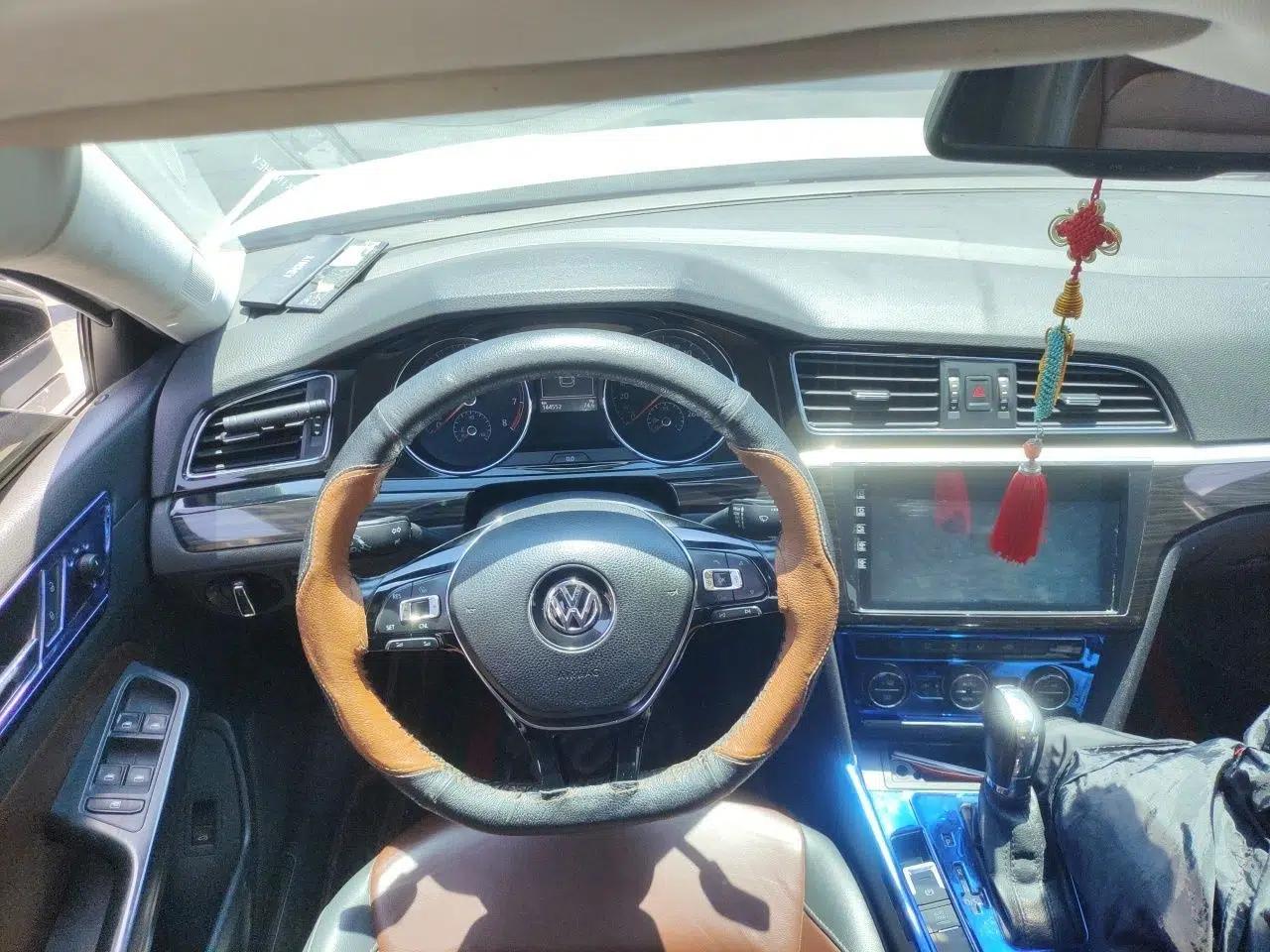 Volkswagen Lamando 2015 280TSI DSG Comfort Edition — миниатюра 10