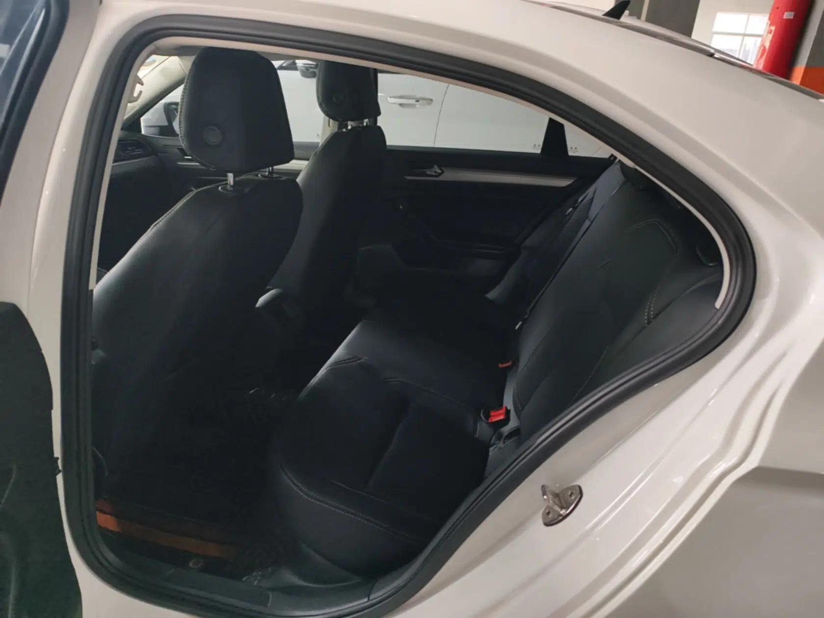 Volkswagen Lamando 2019 230TSI DSG Fashion Edition China VI — миниатюра 25