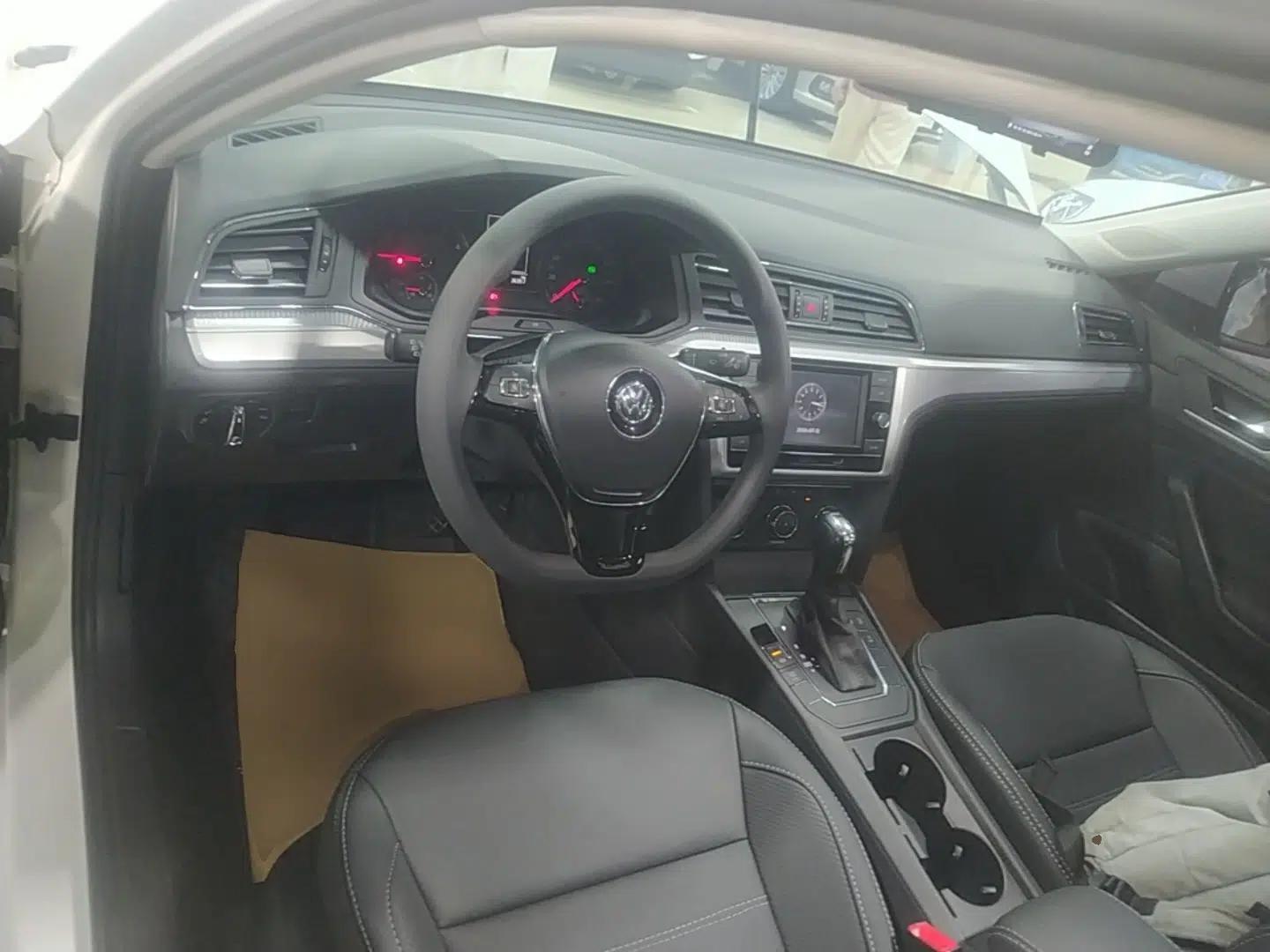 Volkswagen Lamando 2019 230TSI DSG Fashion Edition China VI — миниатюра 17