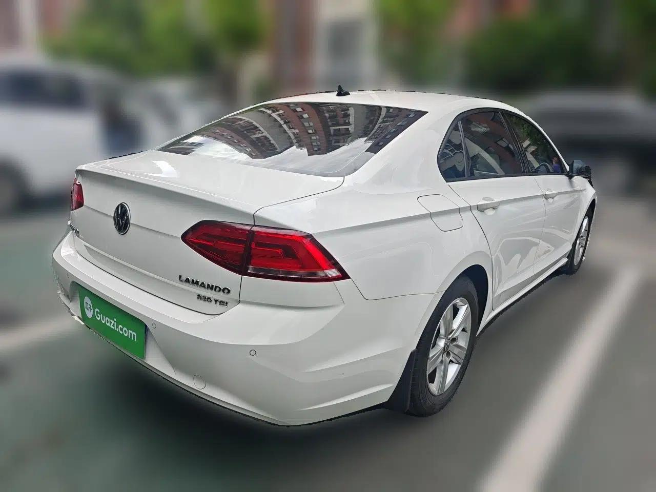 Volkswagen Lamando 2018 230TSI DSG Fashion Edition — миниатюра 6