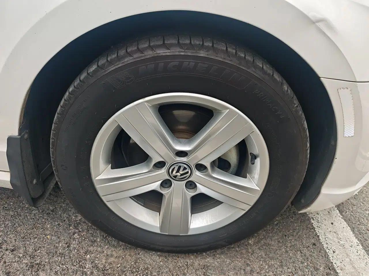 Volkswagen Lamando 2018 230TSI DSG Fashion Edition — миниатюра 8