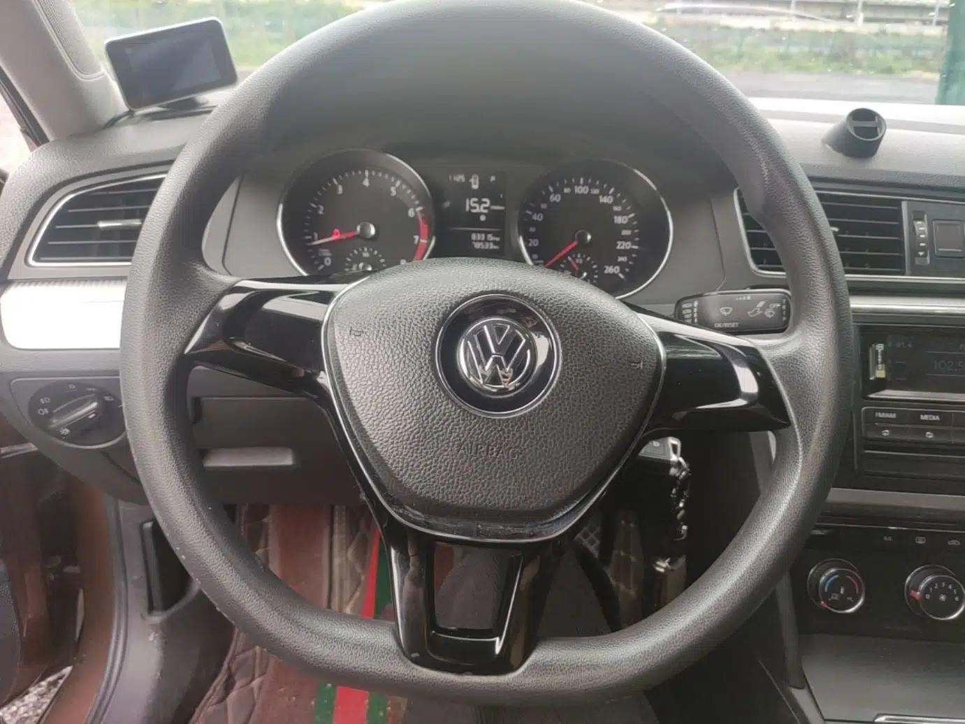 Volkswagen Lamando 2015 230TSI DSG Fashion Edition — миниатюра 13