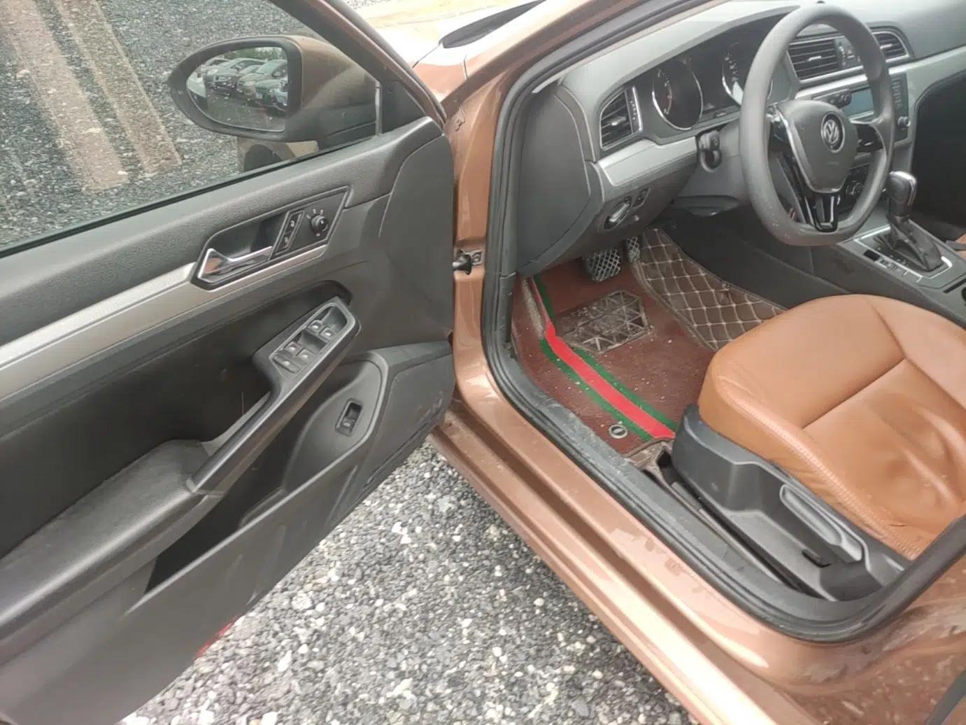 Volkswagen Lamando 2015 230TSI DSG Fashion Edition — миниатюра 18