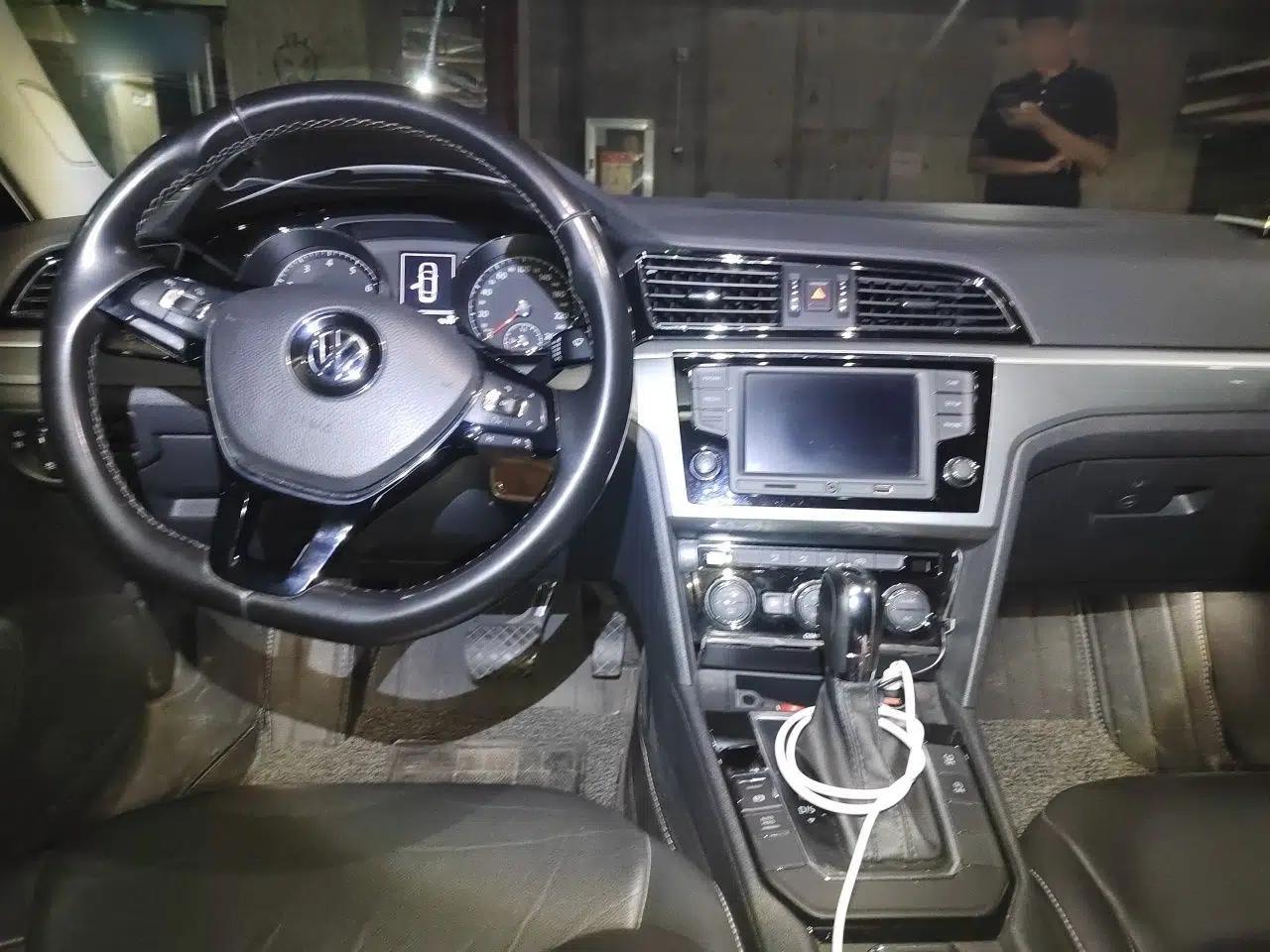 Volkswagen Lamando 2017 280TSI DSG Comfort Edition — миниатюра 9
