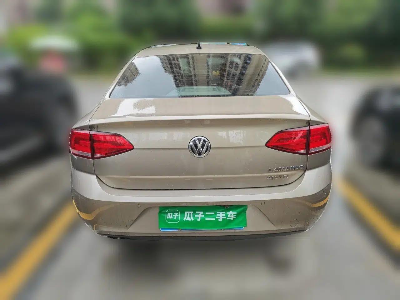 Volkswagen Lamando 2017 230TSI DSG Fashion Edition — миниатюра 5