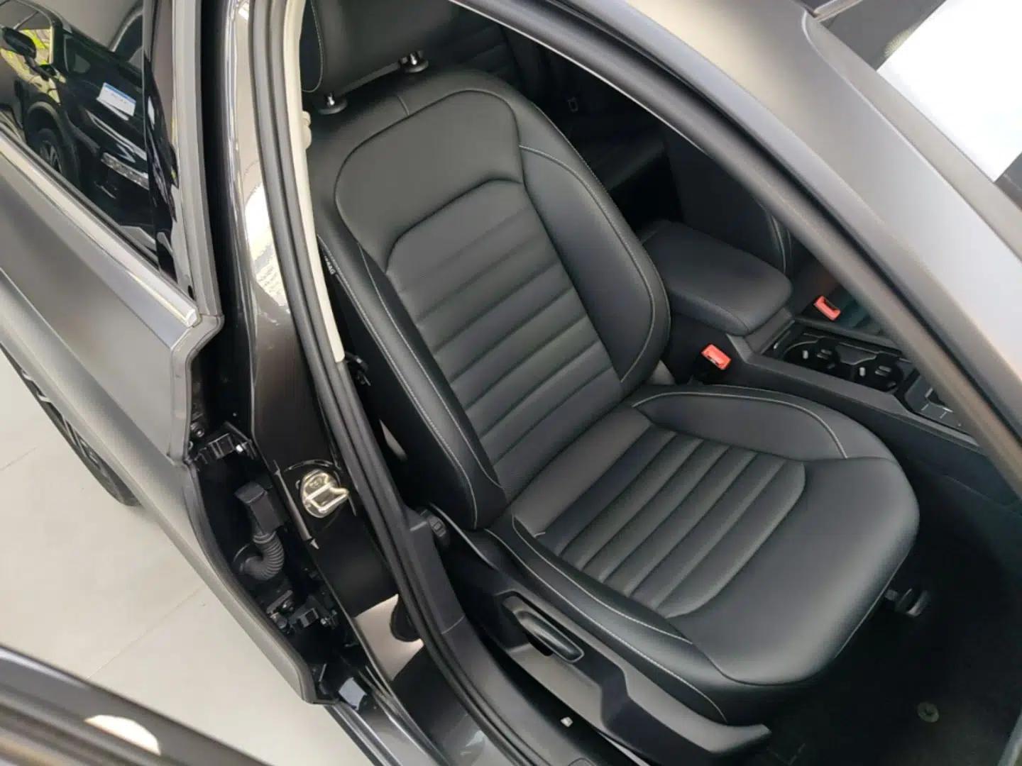 Volkswagen Lamando 2019 280TSI DSG Comfort Edition China VI standard — миниатюра 24