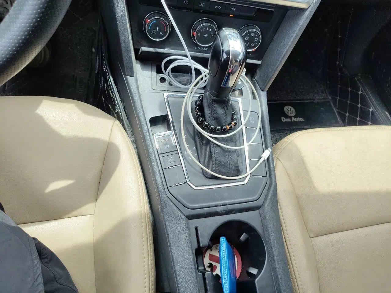Volkswagen Lamando 2017 230TSI DSG Fashion Edition — миниатюра 14