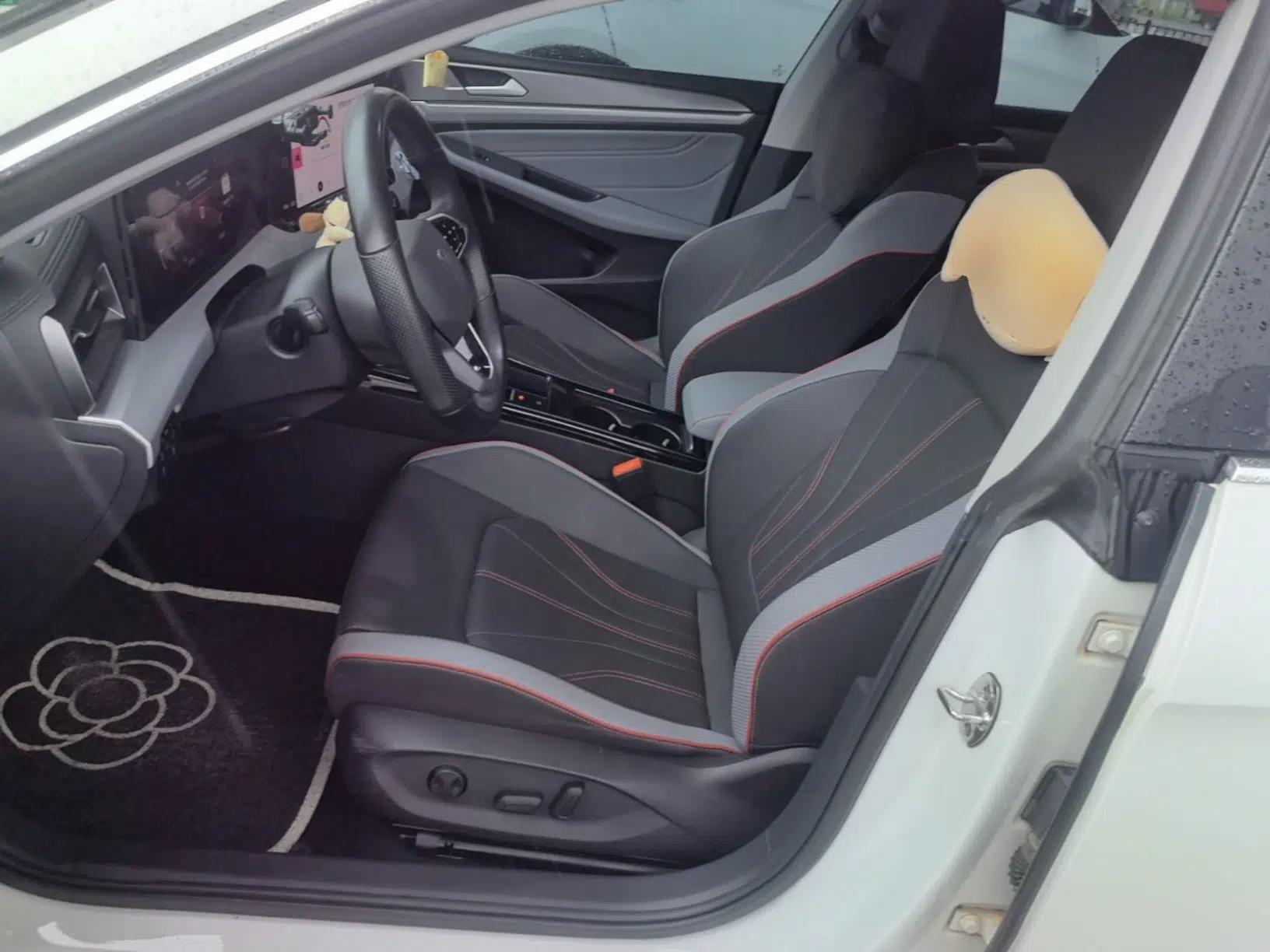 Volkswagen Lamando 2023 Lavida L 280TSI DSG Cool & Spicy Edition — миниатюра 17