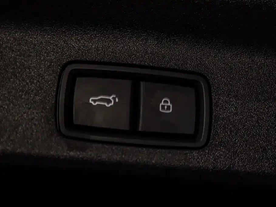 Li Auto L8 2023 Max — миниатюра 3