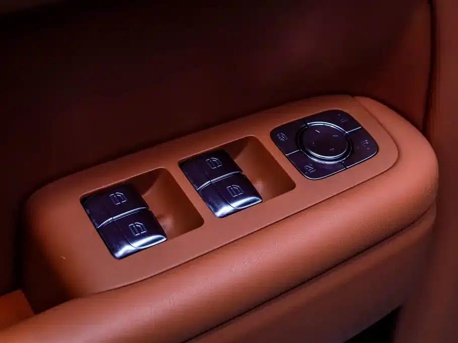 Li Auto L8 2023 Max — миниатюра 21