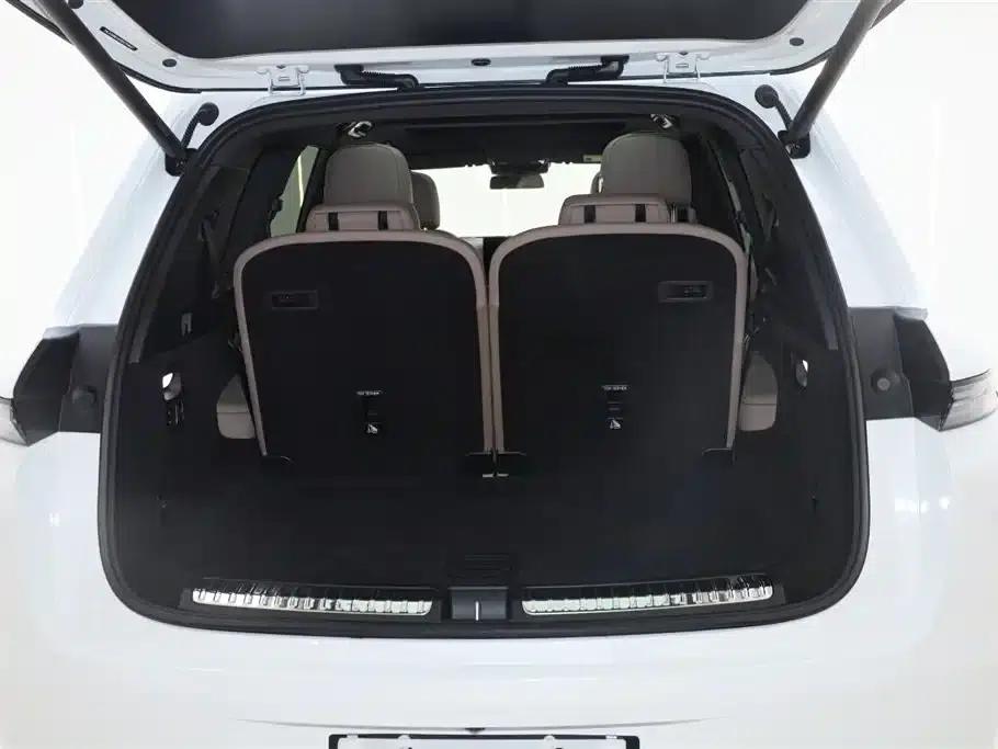 Li Auto L8 2025 Max Smart Renewal Edition — миниатюра 4