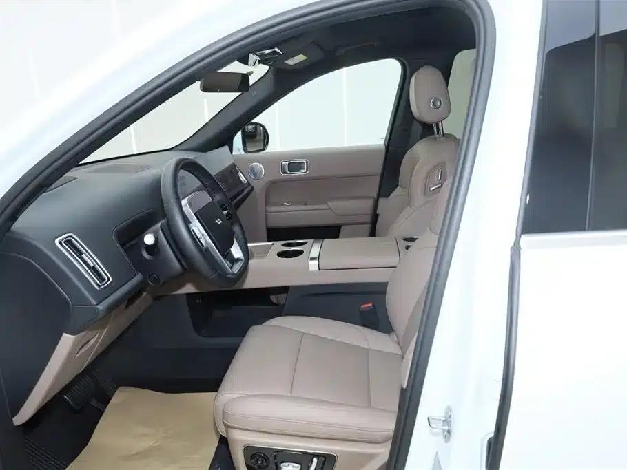 Li Auto L8 2025 Max Smart Renewal Edition — миниатюра 9