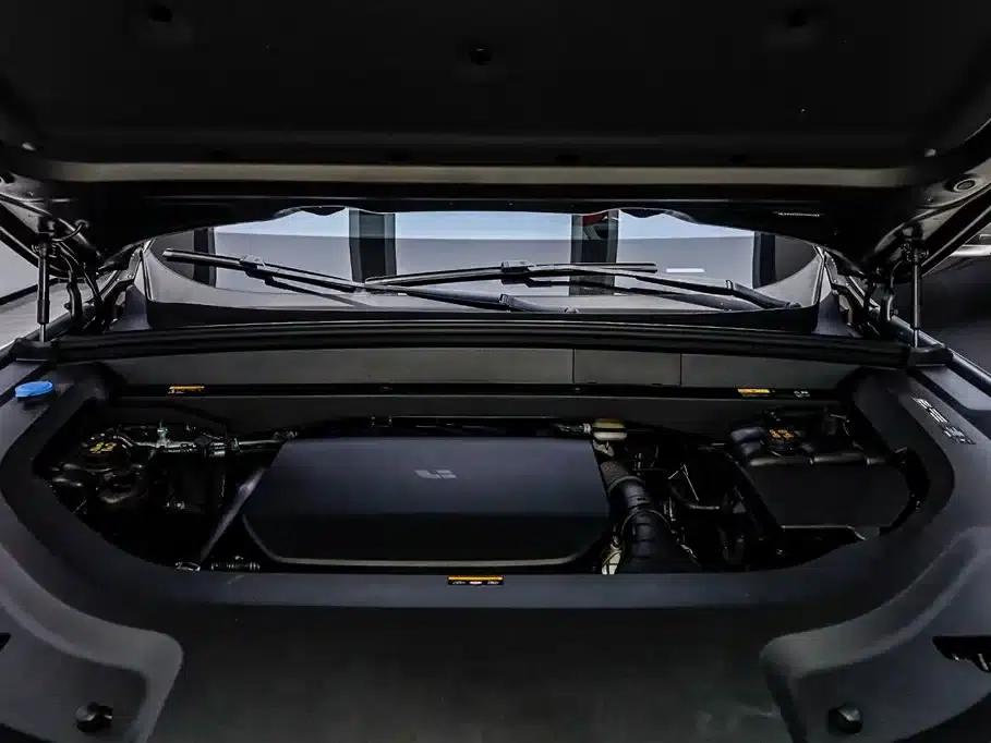 Li Auto L8 2025 Max Smart Renewal Edition — миниатюра 35