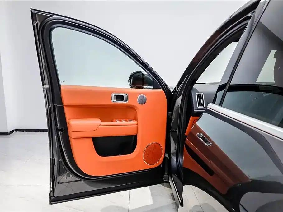Li Auto L8 2025 Max Smart Renewal Edition — миниатюра 10